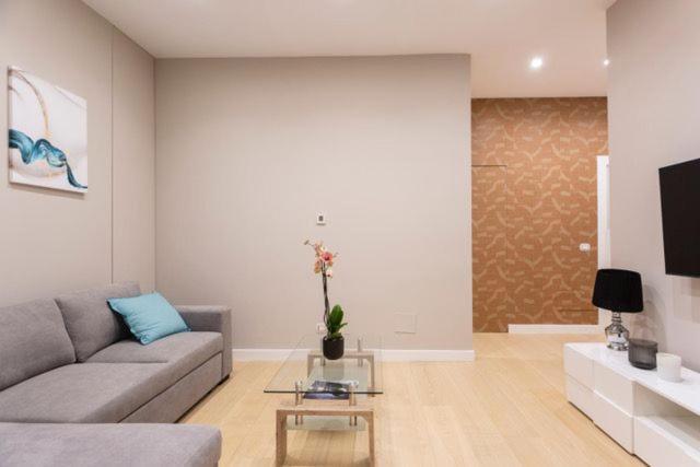 Casa Ilaria Aparthotel Napoli Bagian luar foto